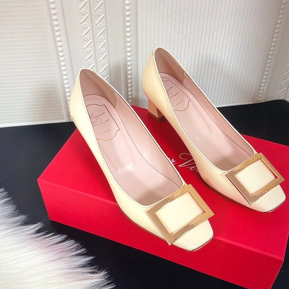 Roger Vivier Cream Square Buckle Mid Heel Pumps